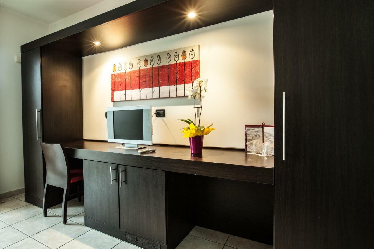 Hotel Davide Rivoli  Eksteriør bilde