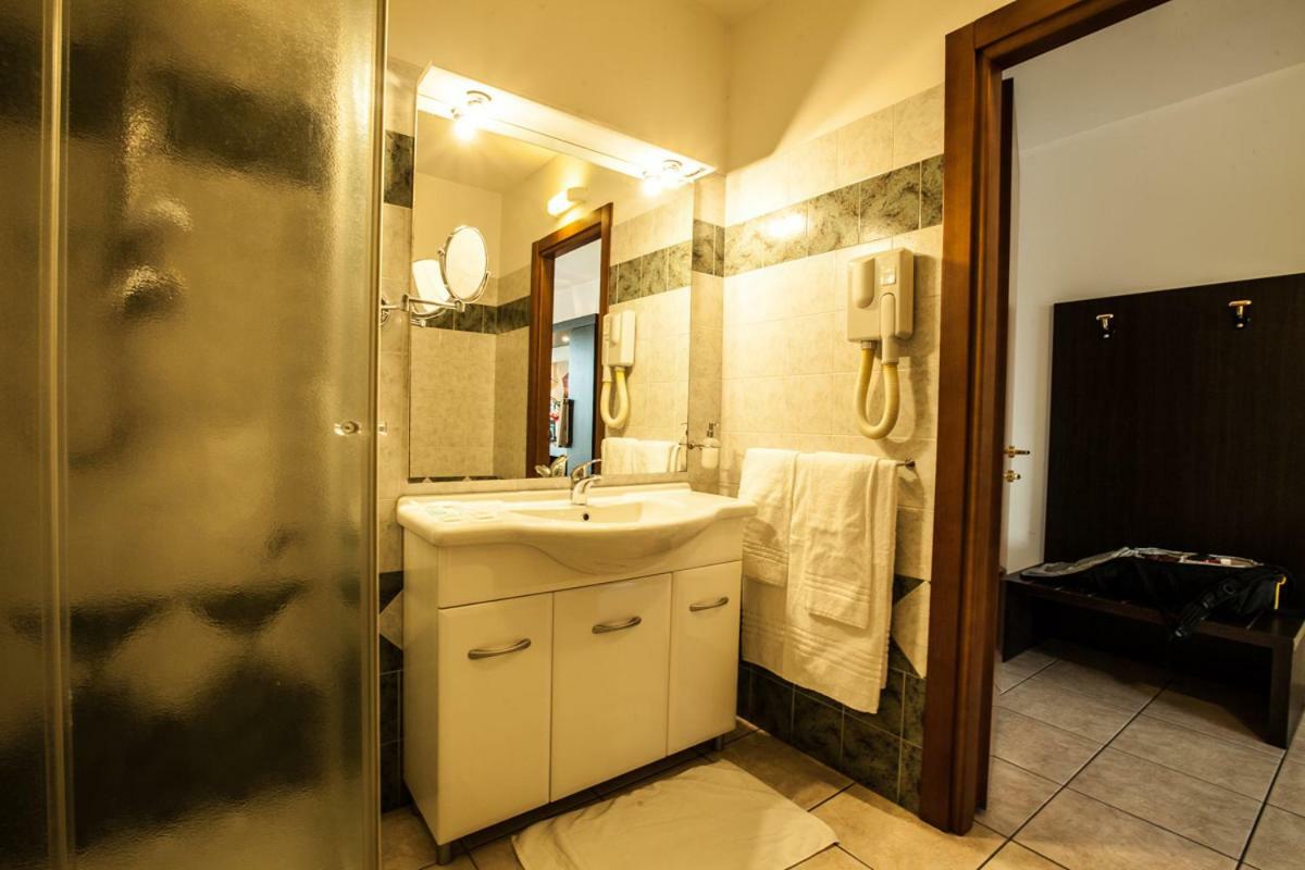 Hotel Davide Rivoli  Eksteriør bilde