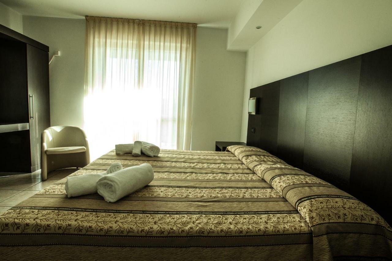 Hotel Davide Rivoli  Eksteriør bilde